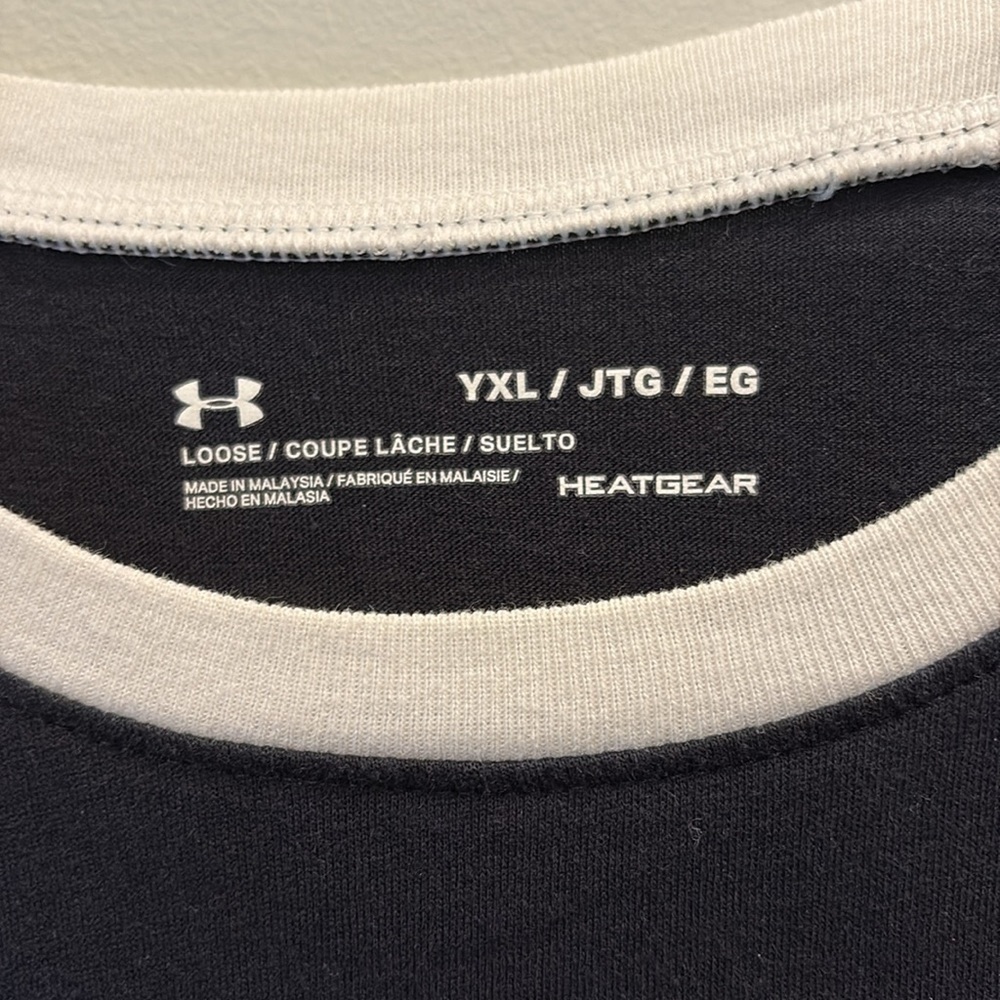 Under Armour Kids Sportsstyle color blocked Long Sleeve Shirt. Size youth XL - Picture 2 of 10